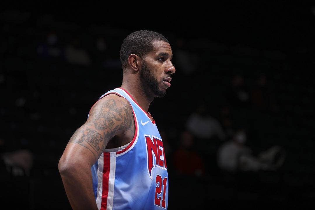 传球冷静射 传球冷静射